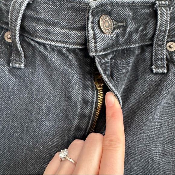 Levi's Womens Size 26 94's Baggy Worn in Grey Black Straight Leg Festival Boho - Picture 3 of 10